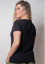 t-shirt-pau-a-pique-algodao-basica-preto-9434-v