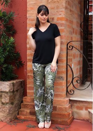 Calça Pau a Pique Estampada Verde