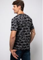 camiseta-masculina-estampada-pau-a-pique-8430-grafite-v