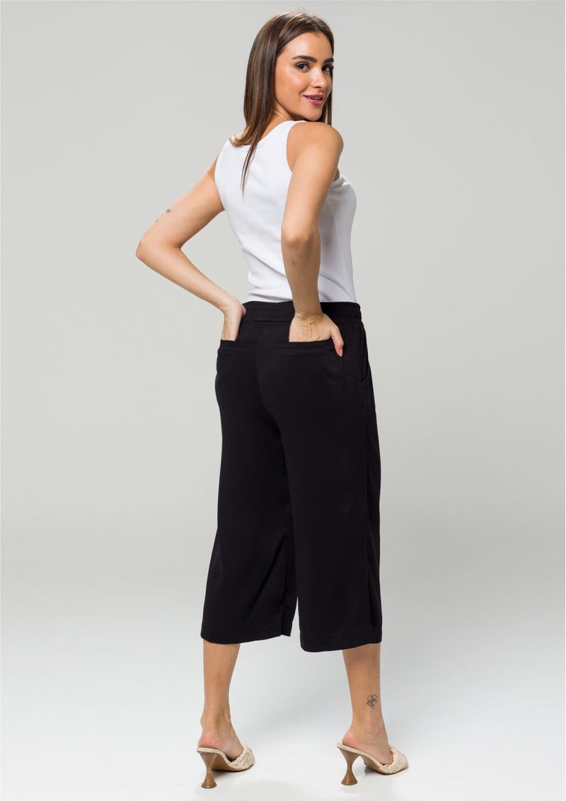 pantacourt-preta-um-super-estilo-click-aqui