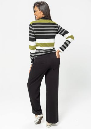 Calça Pantalona Pau a Pique Básica Preto