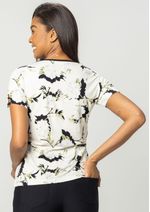 blusa-manga-curta-estampada-off-white-pauapique-3974-v