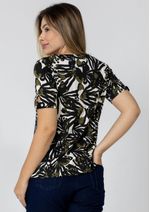 blusa-manga-curta-estampada-preto-pauapique-4879-v