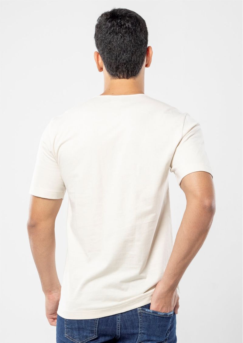 camiseta-basica-masculina-creme-com-botoes-pauapique-2808-v