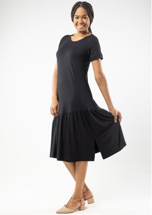 Vestido Pau a Pique Midi Básico Preto