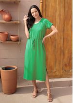 vestido-midi-basico-cordao-verde-pauapique-9981662-f