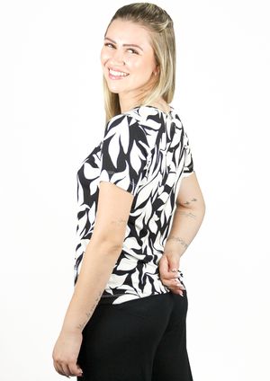 Blusa Pau a Pique Manga Cuta Estampada Preto
