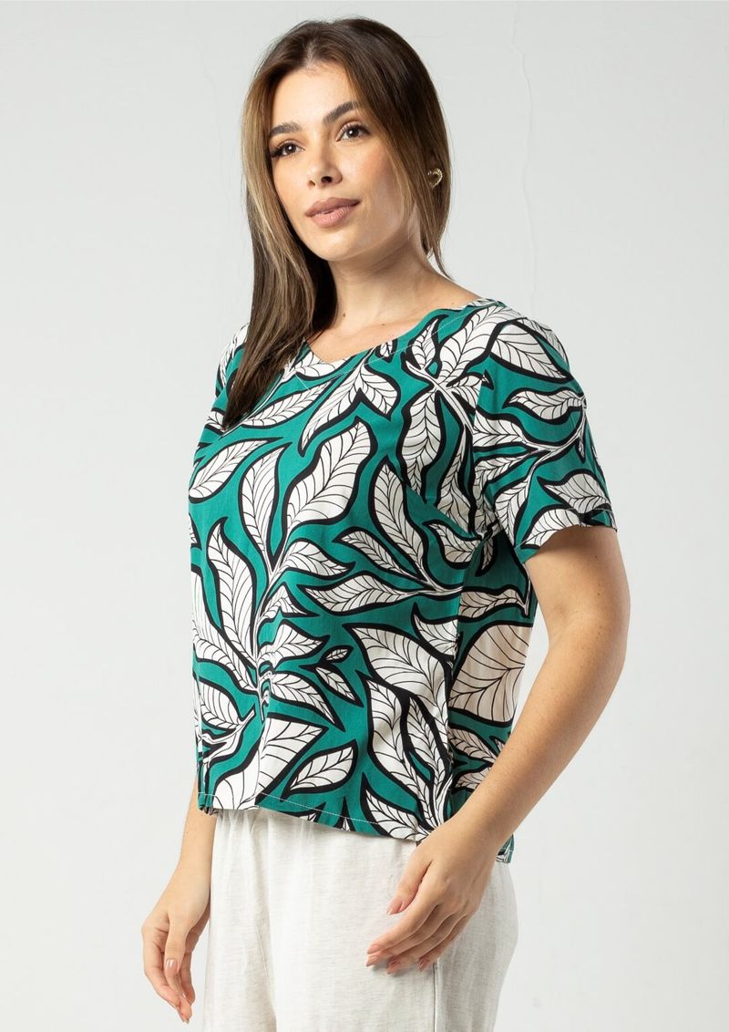 blusa-manga-curta-viscose-estampada-verde-pauapique-9982300-f2