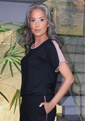 Blusa Manga Curta  Pau a Pique Básica Preto