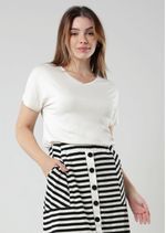 blusa-manga-curta-basica-viscolinho-off-white-pauapique-9982397-f