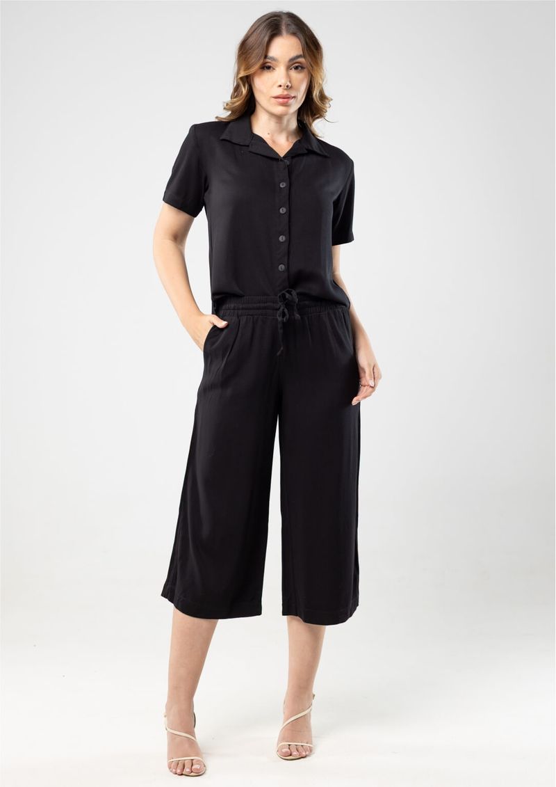 calca-pantacourt-basica-preto-9982533-f